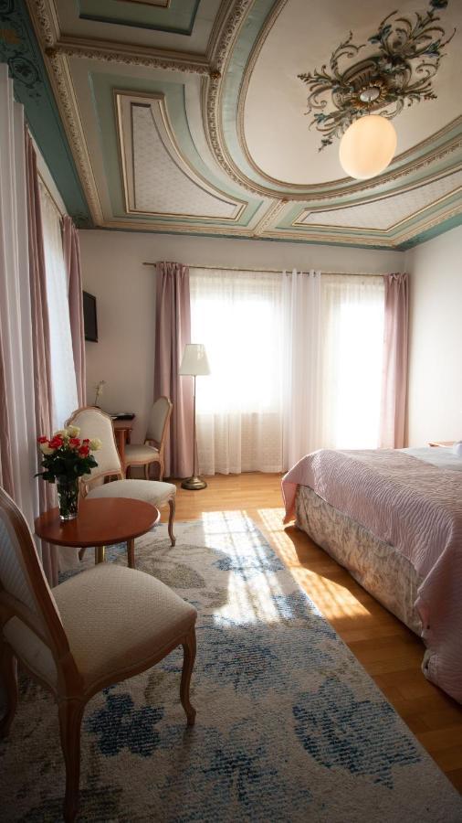 Hotel Schloss 3*